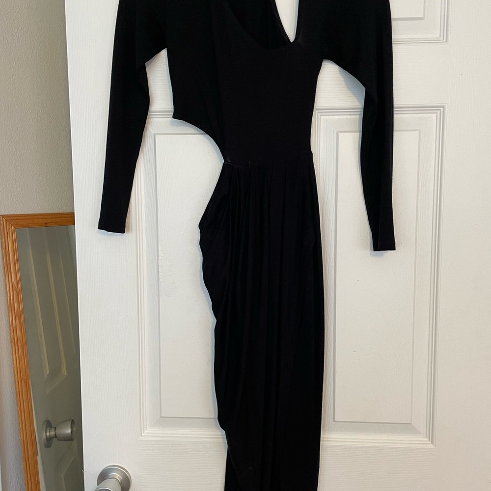 Elegant Black Long Sleeve Dress